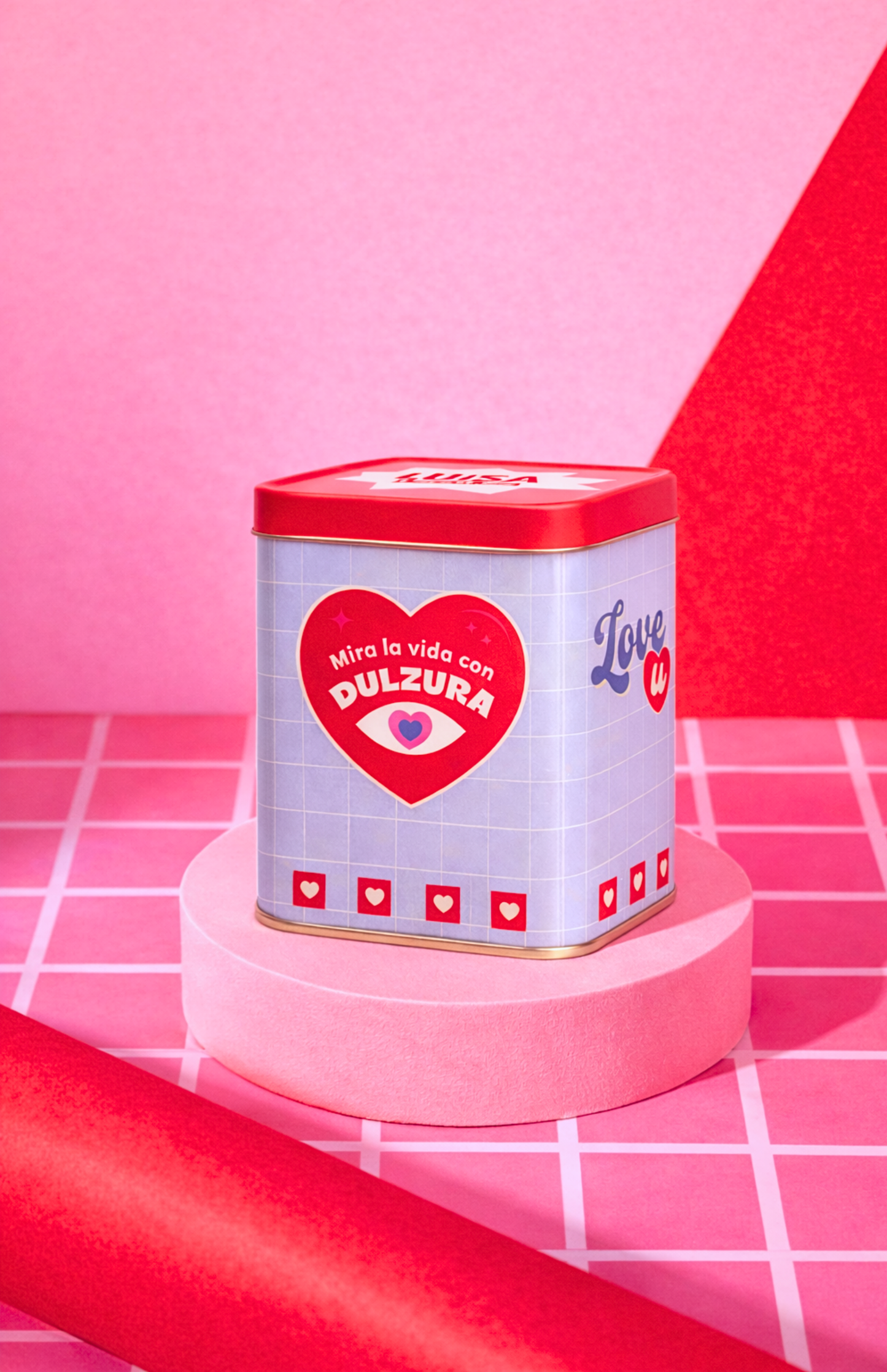 Brownies en forma de corazón + Lata coleccionable