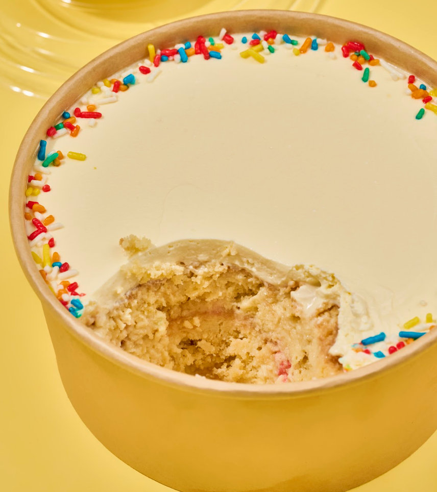 Tres Leches de Birthday Cake (Para 6)