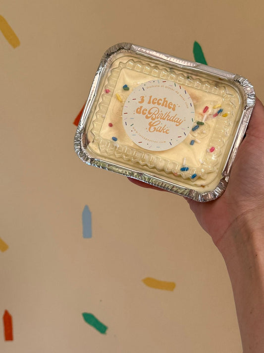 Tres Leches de Birthday Cake Personal